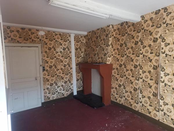 Immobilier Cournon-d’Auvergne (63800) – Maison de village 137m2 – 125 000 €