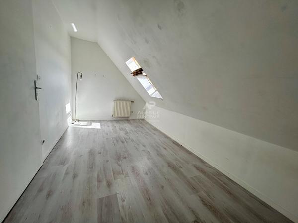 Maison Carrieres Sous Poissy 5 pièce(s) 105 m2 €389 000 ** - Référence 8891