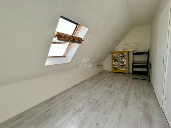 Maison Carrieres Sous Poissy 5 pièce(s) 105 m2 €389 000 ** - Référence 8891