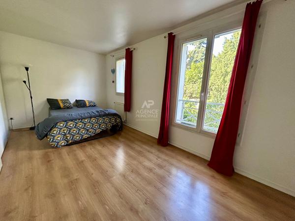 Maison Carrieres Sous Poissy 5 pièce(s) 105 m2 €389 000 ** - Référence 8891
