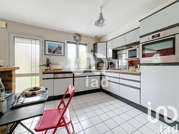 Maison 6 pièces de 125 m² à LE BONO (56400)