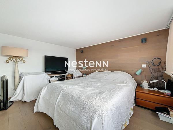 ISSY LES MOULINEAUX - ILE SAINT GERMAIN - Vente Appartement 5 pièces traversant au dernier étage avec balcons