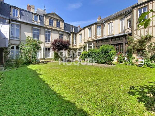 Maison Caen 15 pièce(s) 431 m2