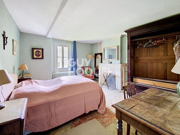 Maison Caen 15 pièce(s) 431 m2