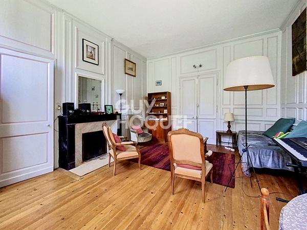 Maison Caen 15 pièce(s) 431 m2