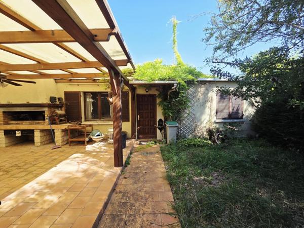 Maison 2 chambres sous sol jardin