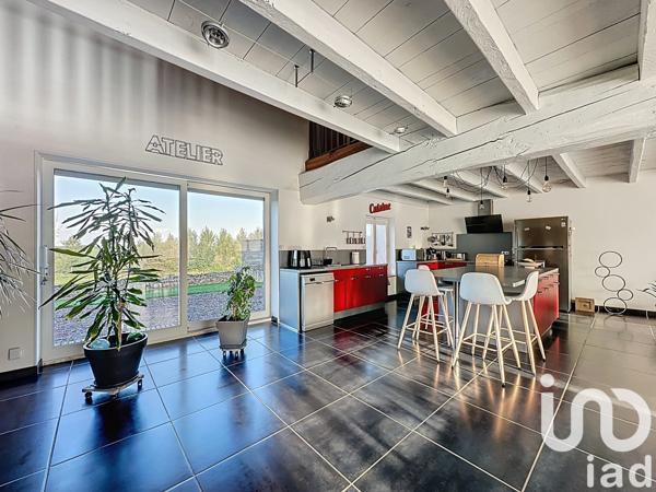 Maison à vendre 6 pièces 230 m² Saint-Varent