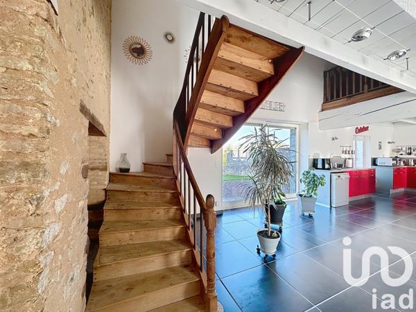 Maison à vendre 6 pièces 230 m² Saint-Varent