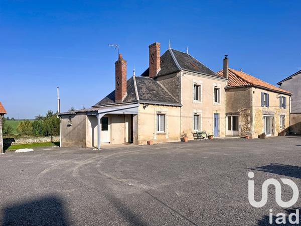 Maison à vendre 6 pièces 230 m² Saint-Varent