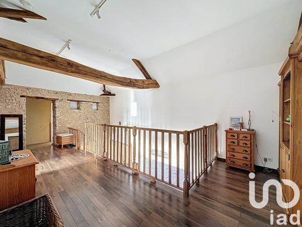 Maison à vendre 6 pièces 230 m² Saint-Varent
