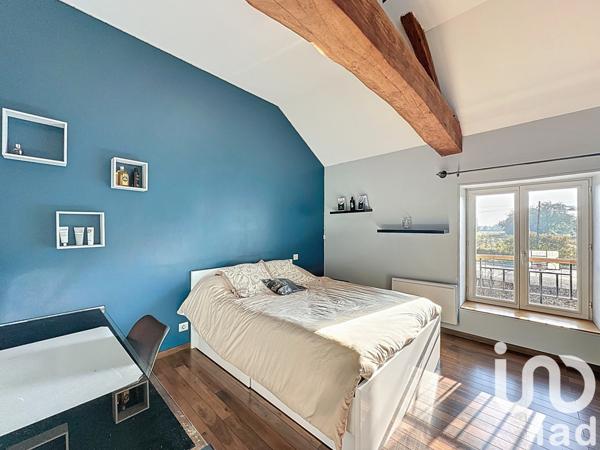 Maison à vendre 6 pièces 230 m² Saint-Varent