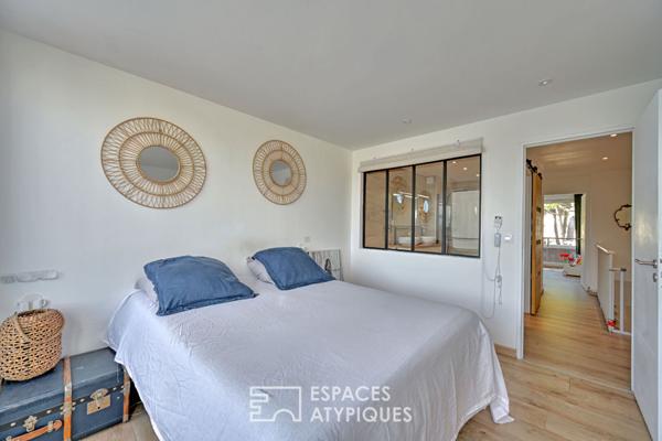 Marina contemporaine avec appontement 3x10m