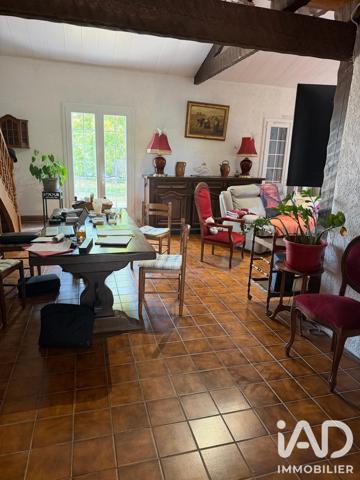 Maison à vendre 7 pièces 130 m² Barbezieux-Saint-Hilaire