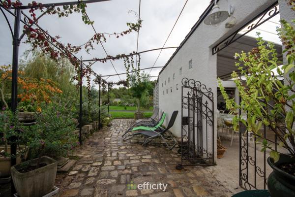 Maison 6 pièces - 180 m² Exclusivité efficity