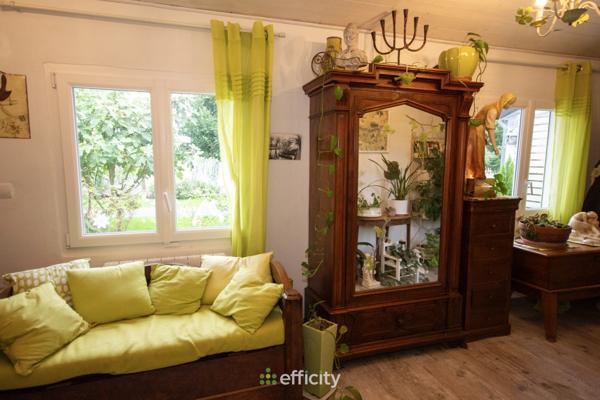 Maison 6 pièces - 180 m² Exclusivité efficity