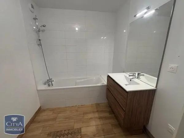 Appartement à louer 3 pièces 57.1m²