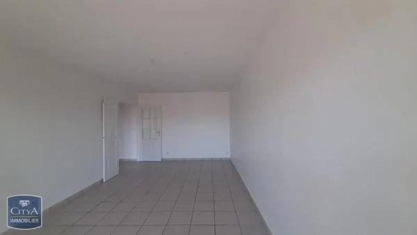Appartement à louer 4 pièces 88.67m² Bourg-en-Bresse (01000)