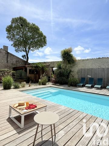 Maison à vendre 14 pièces 622 m² Puilboreau