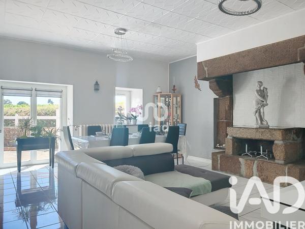 Maison à vendre 6 pièces 160 m² Bazouges-la-Pérouse