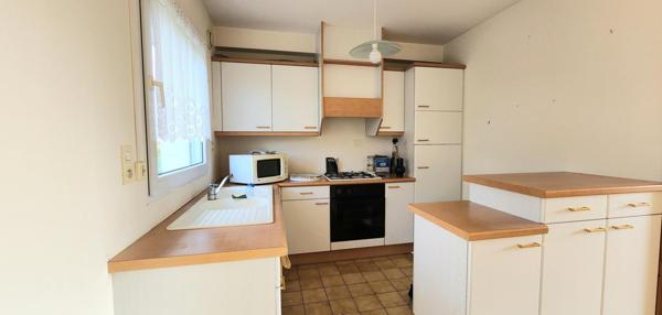 Jolie maison familiale avec jardin à Ploneis