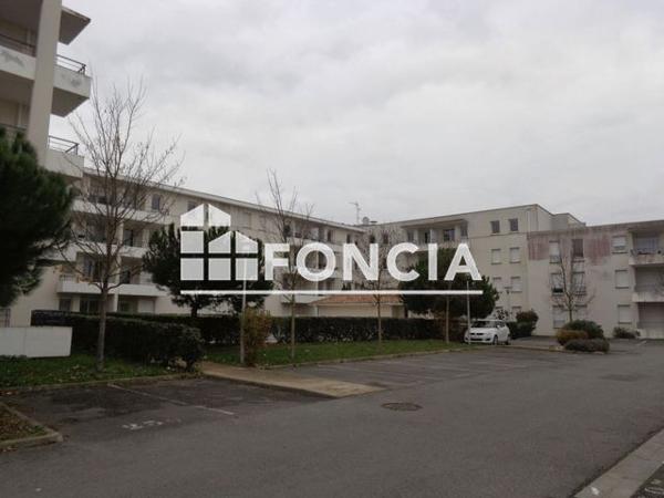 Location Appartement 2 pièces 46.03 m² - 6/8 ALLEE ARMONVILLE Poitiers 86000