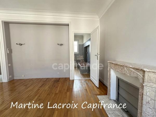 Dpt SARTHE (72), à vendre LA FERTE BERNARD - IMMEUBLE DE RAPPORT - P7 de 193 m² - Terrain de 340 M²