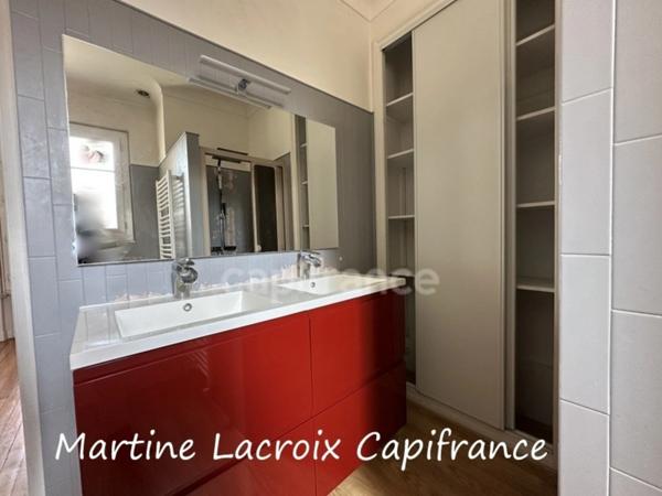 Dpt SARTHE (72), à vendre LA FERTE BERNARD - IMMEUBLE DE RAPPORT - P7 de 193 m² - Terrain de 340 M²