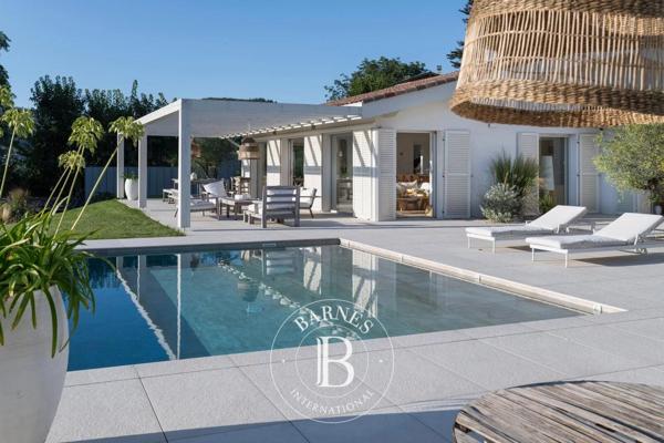 Saint-Didier-au-Mont-d'Or, Maison 4 Chambres -  237 m² à vendre