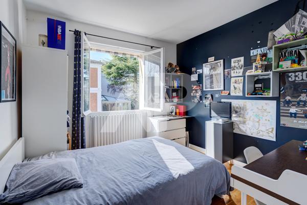 SEVRES RIVE DROITE - DEMEURE DE PRESTIGE €1 800 000 ** - Référence 624-S