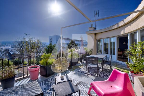 SEVRES RIVE DROITE - DEMEURE DE PRESTIGE €1 800 000 ** - Référence 624-S