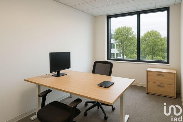 Office for sale 210 m² Melun