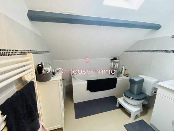 Bien immobilier à vendre 7 pièces de 235 m²