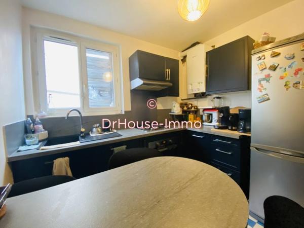 Bien immobilier à vendre 7 pièces de 235 m²