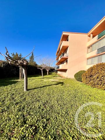 Appartement F4 à vendre  4 pièces - 83 m2 ST CYR SUR MER - 83