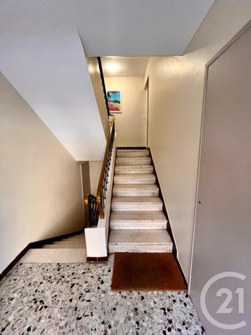 Appartement F4 à vendre  4 pièces - 83 m2 ST CYR SUR MER - 83