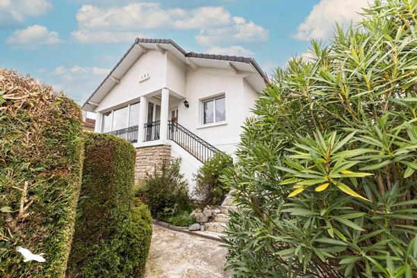 Maison à vendre |  Lourdes |  6 pièces | 139 m²