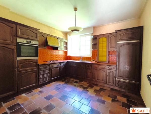 Maison familiale de 165 m2 proche commodités