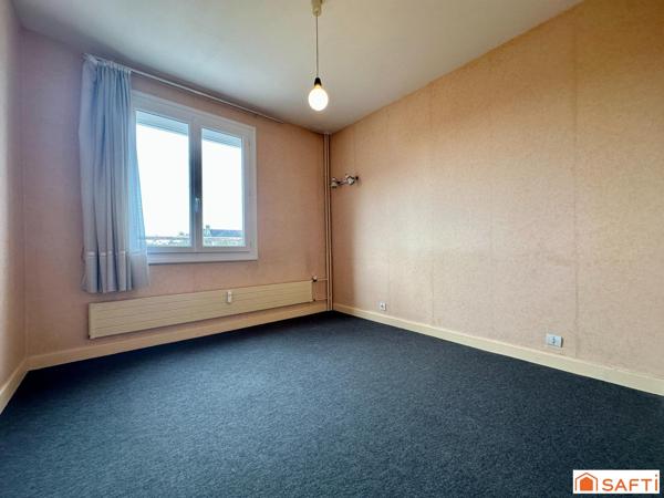 Appartement en résidence avec 3 chambres, garage et cave