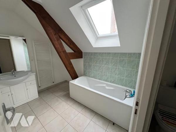 LIVAROT CENTRE VILLE MAISON AUX PRESTATIONS DE QUALITES 5 CHAMBRES