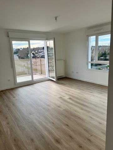 Location Appartement 3  pièces 67 m² Magnanville