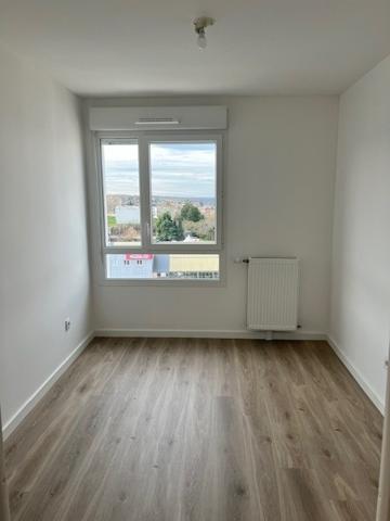 Location Appartement 3  pièces 67 m² Magnanville