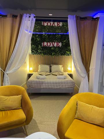 love room Vieux Saint-Pierre-des-Corps 46m² Proximité gare TGV / Ecole / Bus