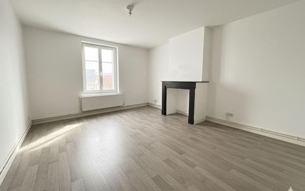 Immeuble à vendre    11 pièces • 233 m2 Frouard