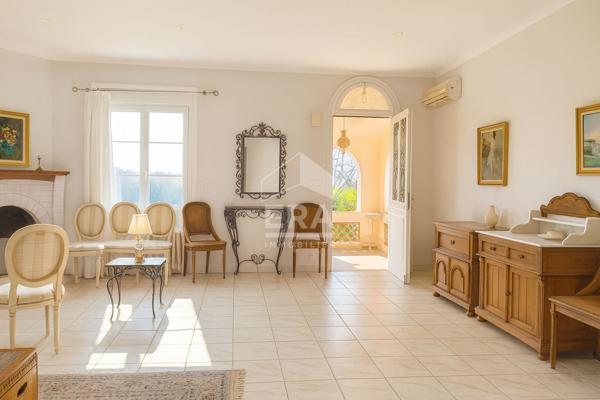 Mandat Unique Maison Mougins 180 m2 2 Appartements possible