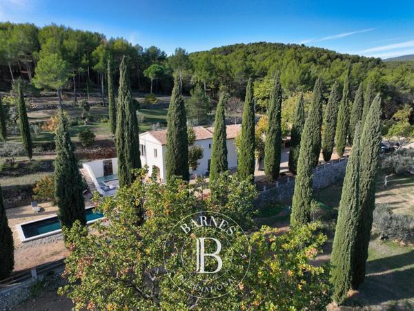 Flayosc, Propriété 5 Chambres -  350 m² à vendre