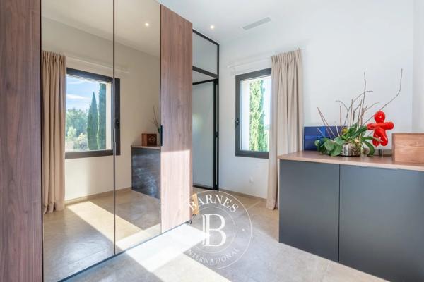 Flayosc, Propriété 5 Chambres -  350 m² à vendre