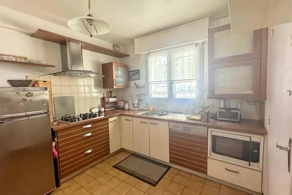 A VENDRE NANTES ZOLA - Maison 84 m², avec jardin orienté sud et garage