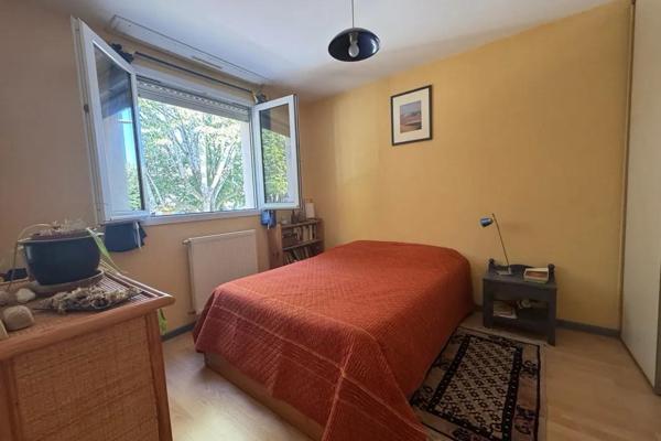 A VENDRE NANTES ZOLA - Maison 84 m², avec jardin orienté sud et garage