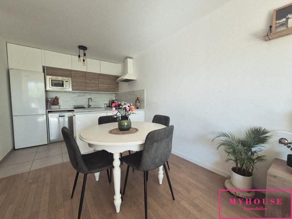 Appartement
                                                                                                                                                                                                                                                                                                                        3 pièce(s)                                                                                                                                                                                                          2 chambre(s)                                                                                                                                                                                                          60  m²