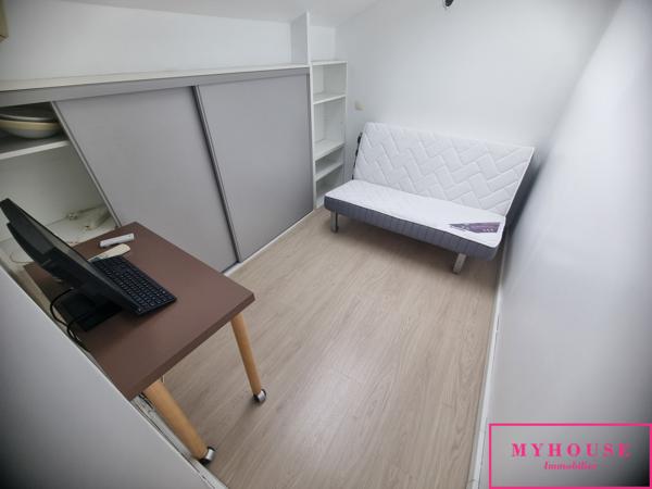 Maison
                                                                                                                                                                                                                                                                                                                        6 pièce(s)                                                                                                                                                                                                          4 chambre(s)                                                                                                                                                                                                          110  m²